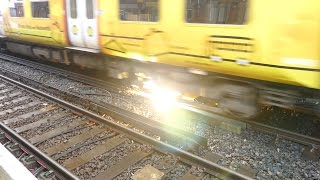 Merseyrail 507 009 making arcs at Birkdale station [upl. by Pruter]